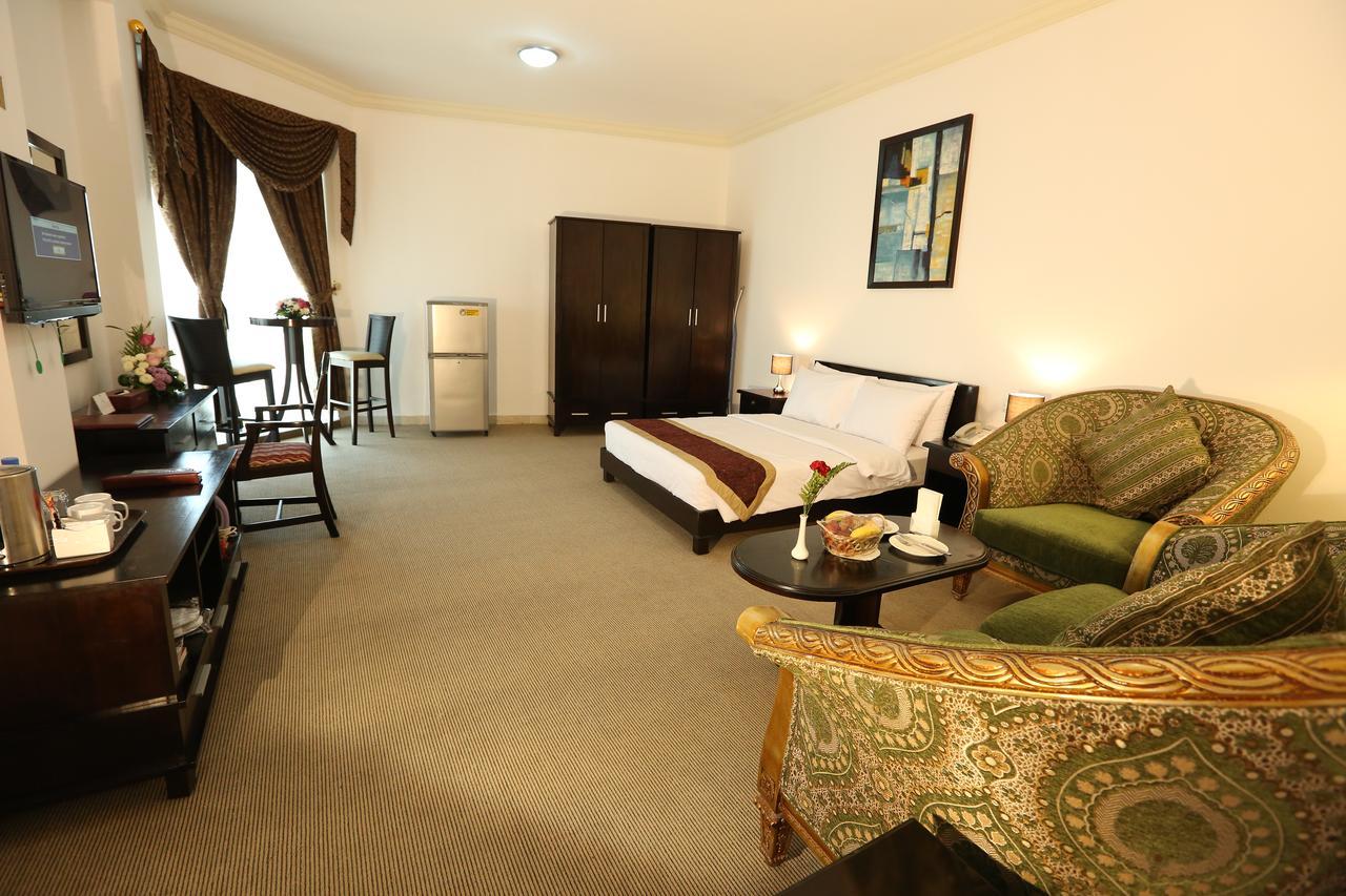 La Villa Palace Hotel Доха Екстер'єр фото