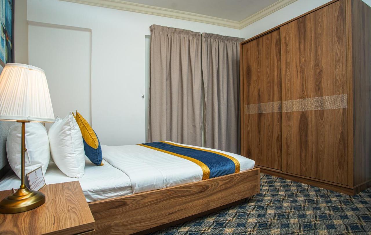 La Villa Palace Hotel Доха Екстер'єр фото